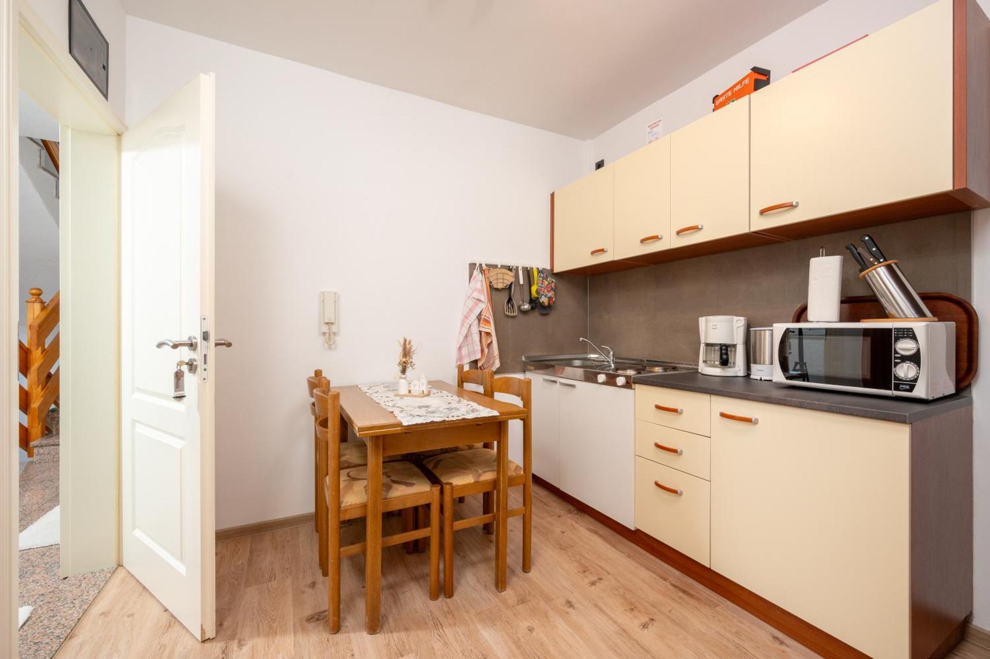 Apartments Zdravko Трогір Номер фото